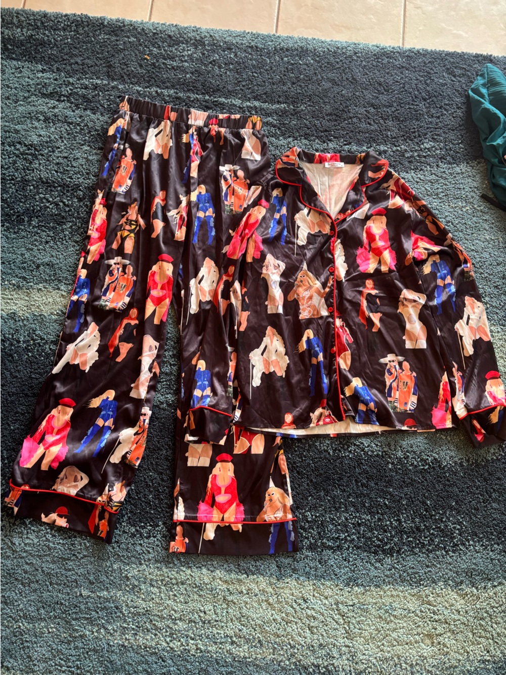 Beyoncé Renaissance Tour RWT button up COZY pajama matching set M